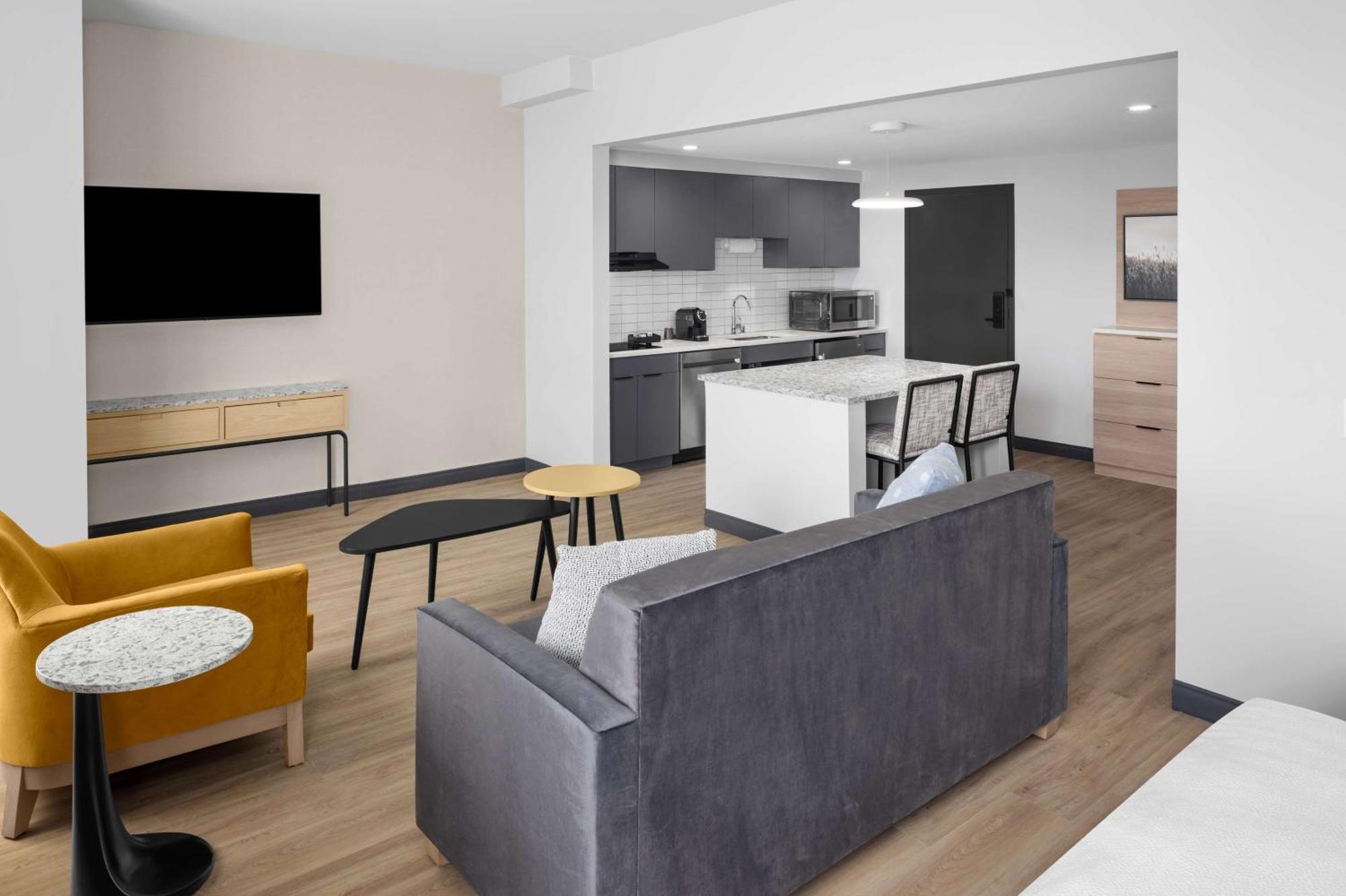 Homewood Suites By Hilton Grand Prairie At Epiccentral Exteriör bild