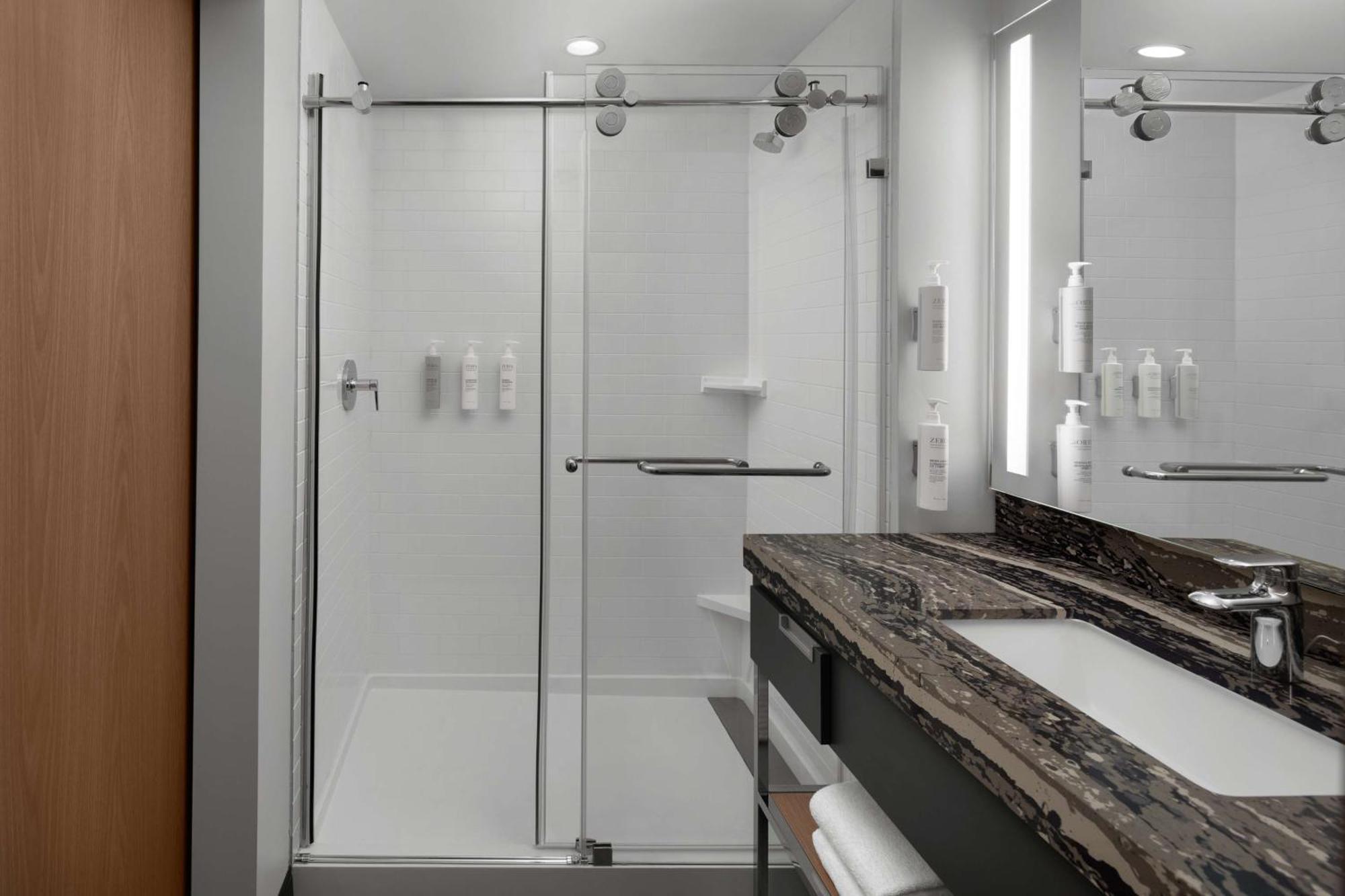 Homewood Suites By Hilton Grand Prairie At Epiccentral Exteriör bild