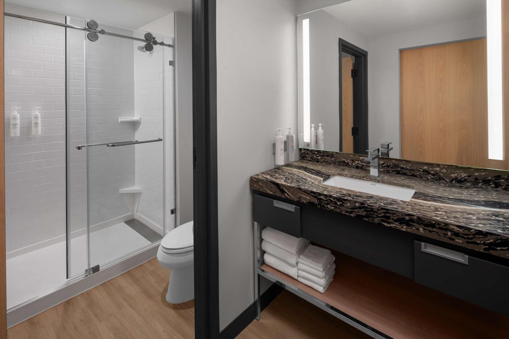Homewood Suites By Hilton Grand Prairie At Epiccentral Exteriör bild